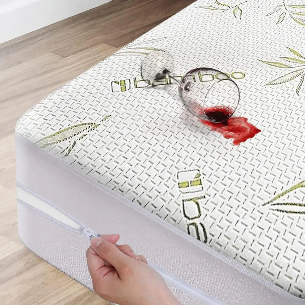 Waterproof Mattress Protector With Zipper Cover Ultra Soft Breathable